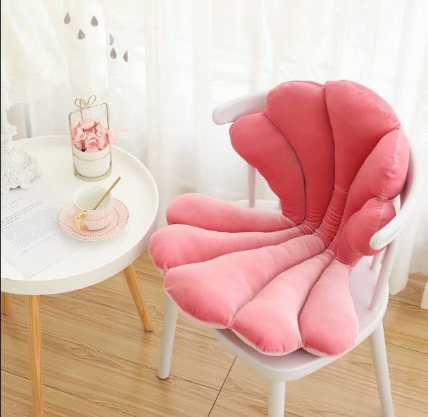 Luxurious Velvet Seal Shell Chair Cushion Unique Rose Seat Pillow