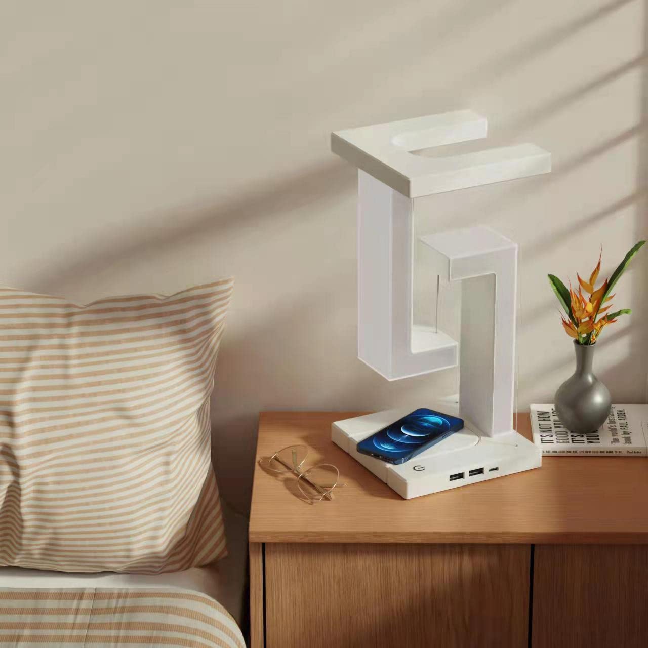 Wireless Charging Table Lamp Balance