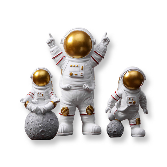 Resin Astronaut Small Decorations Lovely Space Decoration